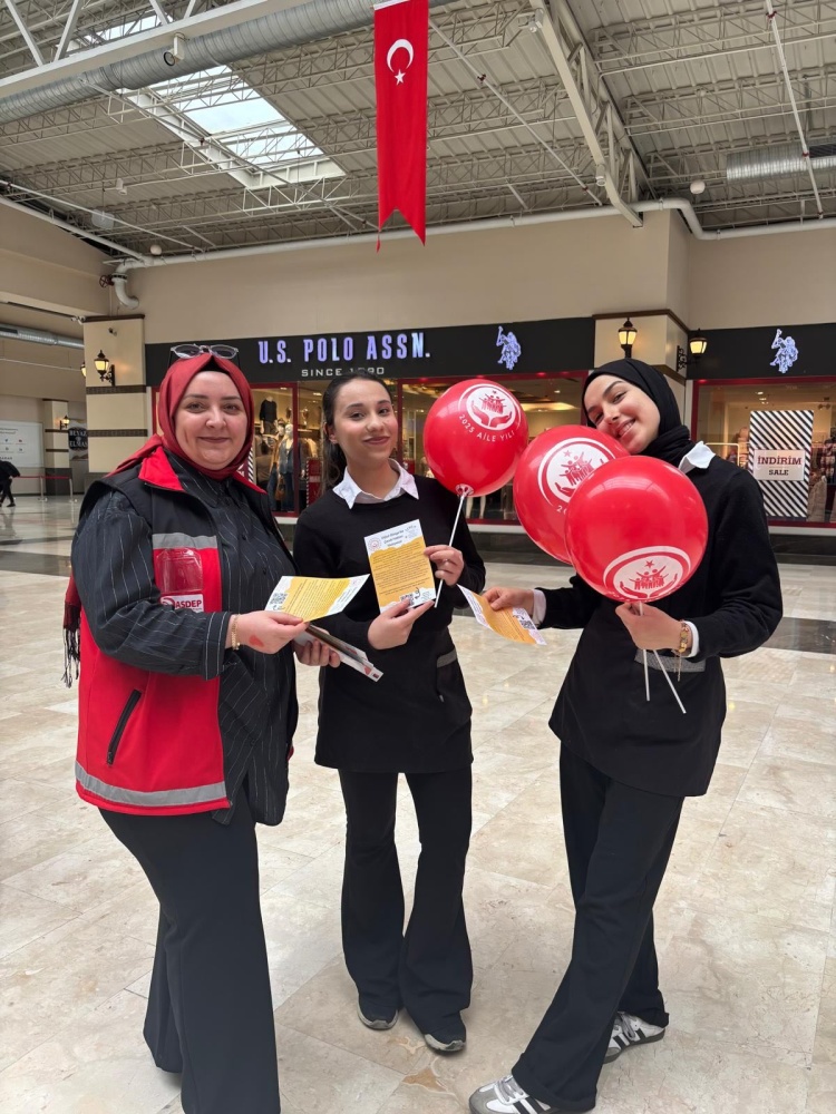 Bozüyükte Çocuk Hakları Ve Koruyucu Aile Farkındalık Standı Kuruldu 10949