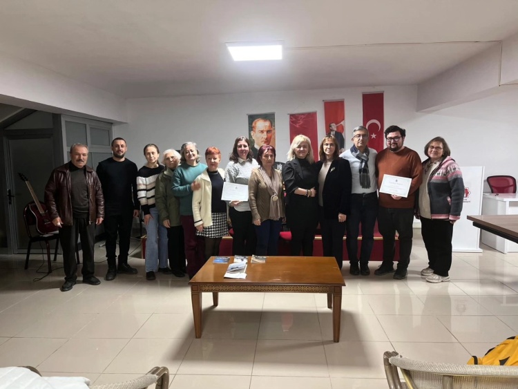 Gi̇tar Eşli̇ği̇nde Şai̇r Yazar Söyleşi̇si̇ 10523