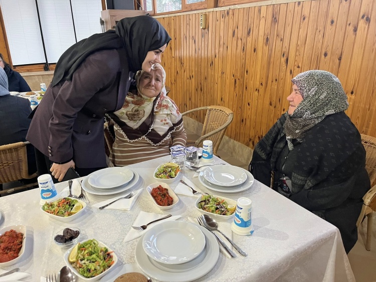 Gölpazarı’nda Şehit Aileleri Ve Gaziler İftarda Buluştu 10840