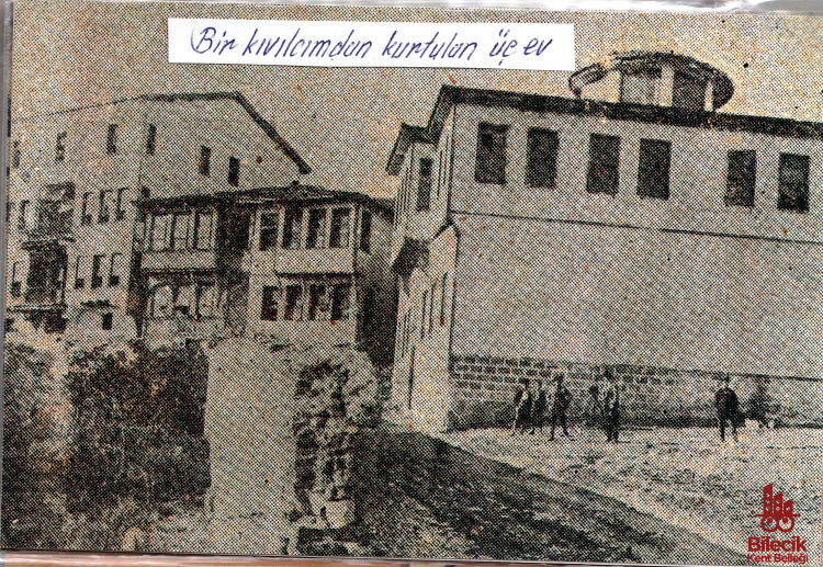 Hamam Sokak Bir Kıvılcımdan Kurtulan Üç Ev 9435