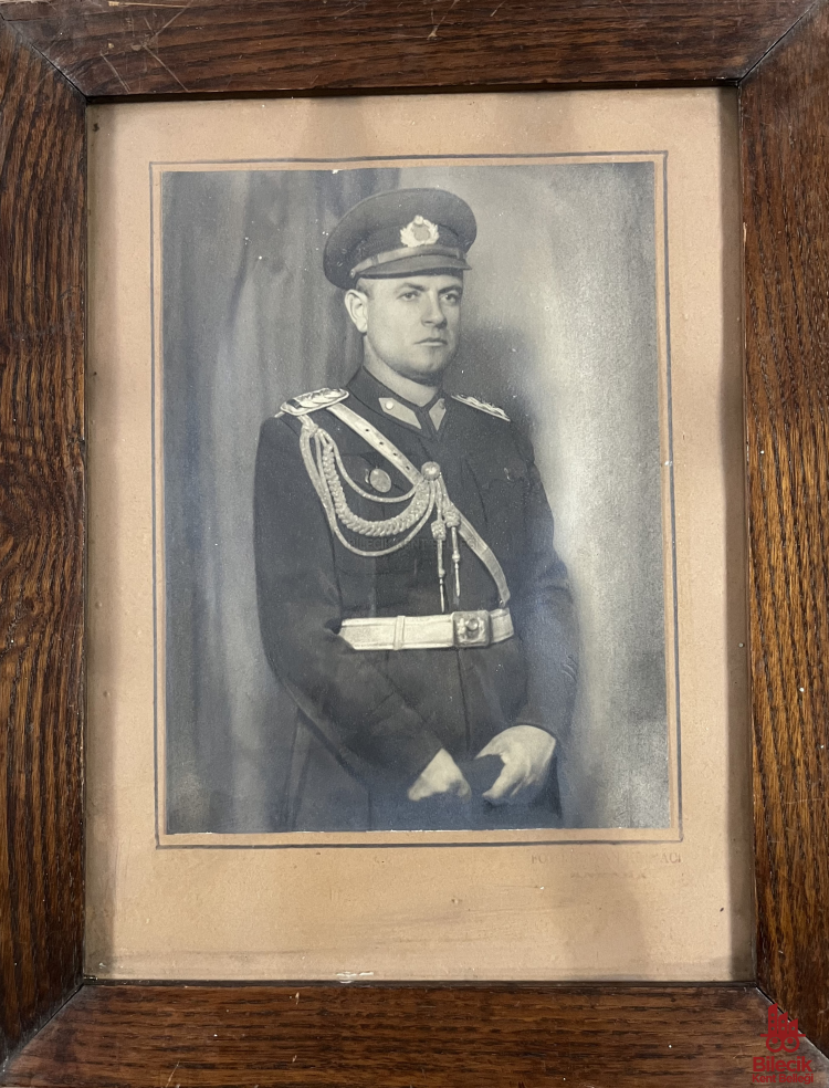 İstiklal Savaşı Gazisi Yüzbaşı İskender Kırmacı’dan Gurur Dolu Kare 9912