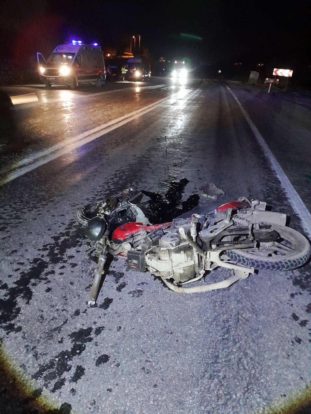 Karşi Şeri̇de Geçmek İsterken Hayatini Kaybetti̇ 10633