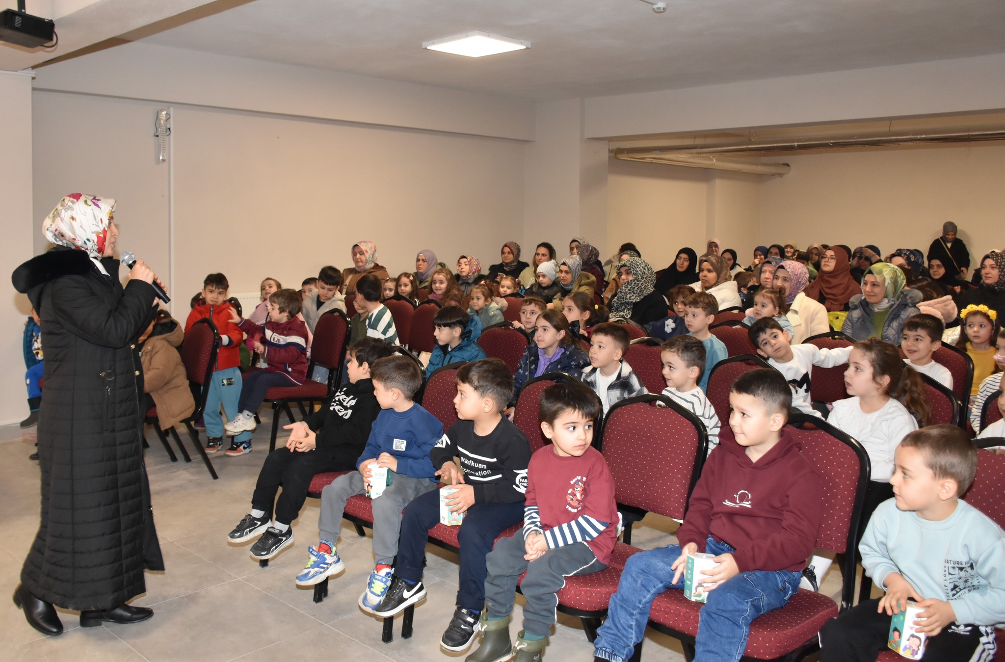 “Kitap Kumbaram” Projesi Bilecik’te 10466