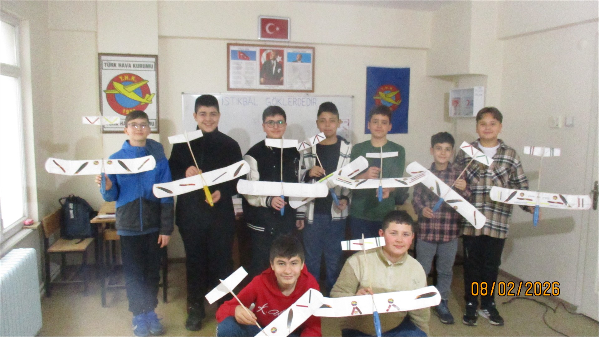 Küçük Uçaklar, Büyük Hayaller 10082