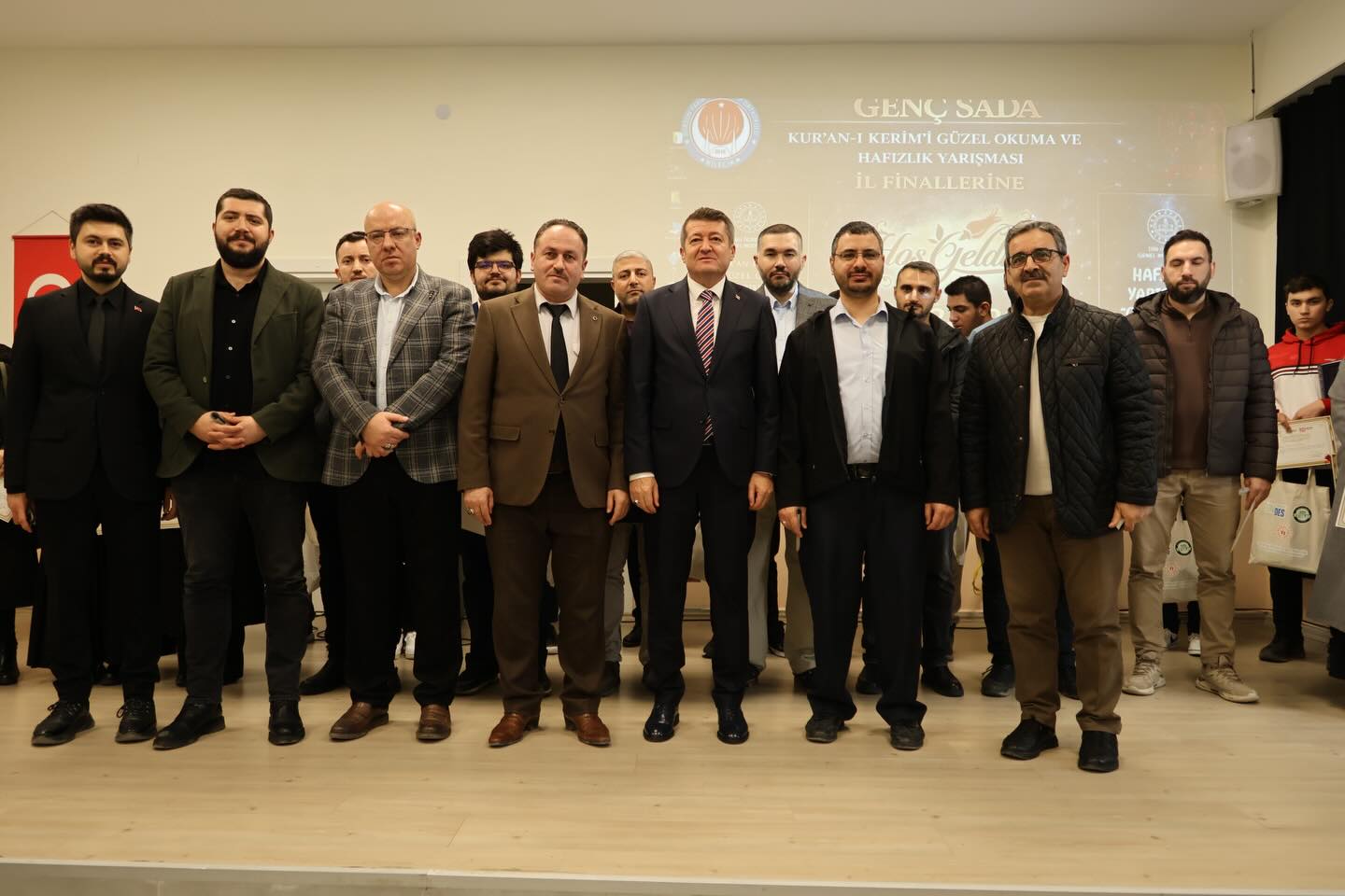 Kur’an I Keri̇m Güzel Okuma Ve Hafizlik Yarişmasi 10508