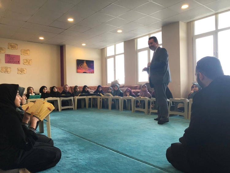 Müftü Öğrencilerle Buluştu 10787