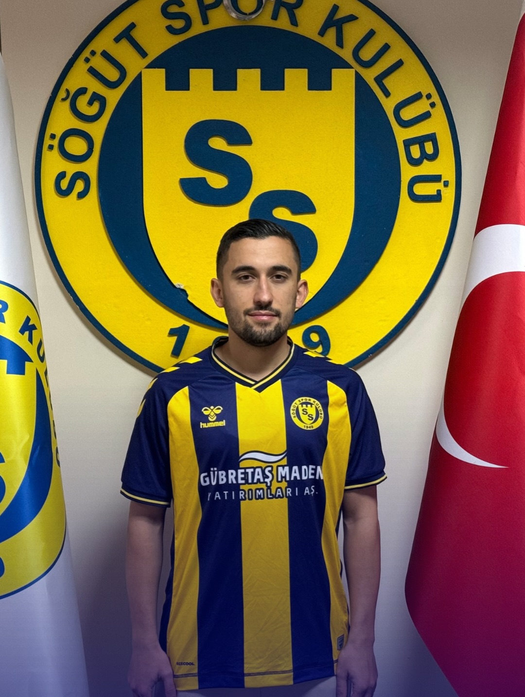 Söğütspor Orta Sahasını Güçlendirdi 10246