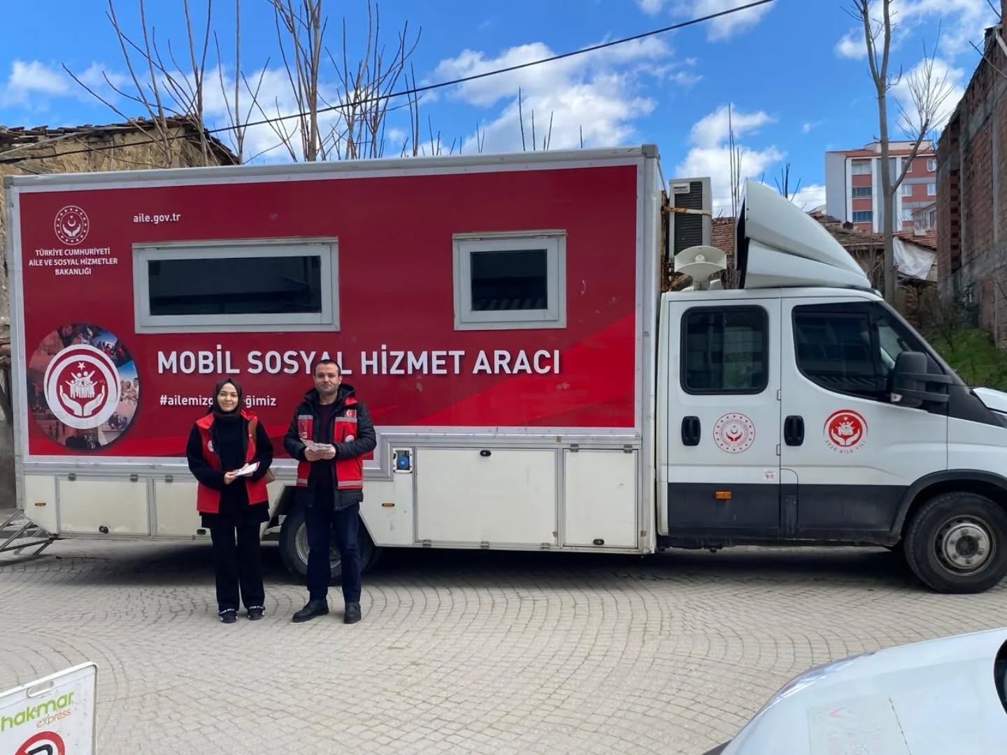 Sosyal Hizmet Sokakta 10867