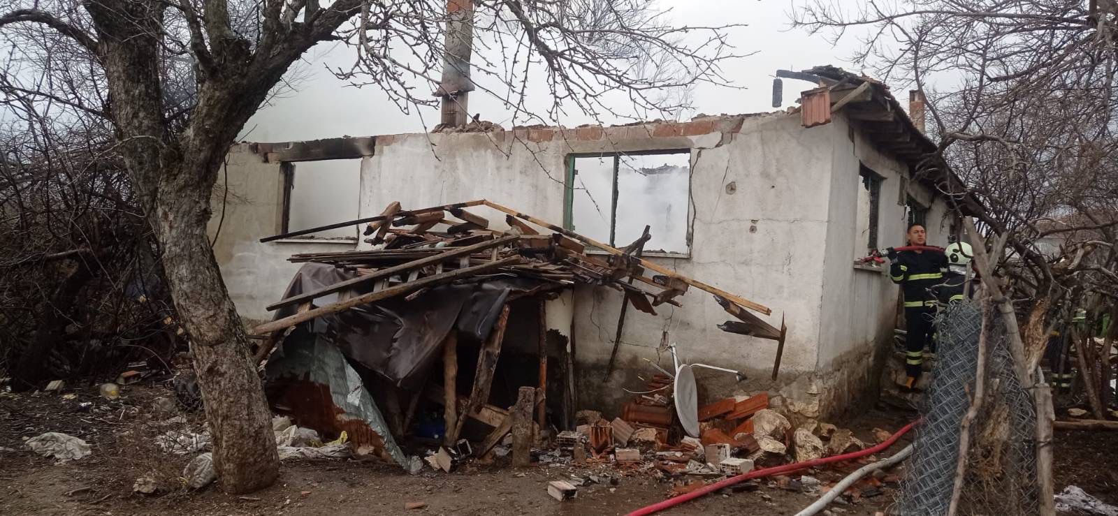 Tek Katli Ev Alev Alev Yandi 10484