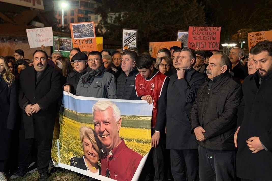 Tüzün Unutmadık, Unutturmayacağız” 9958