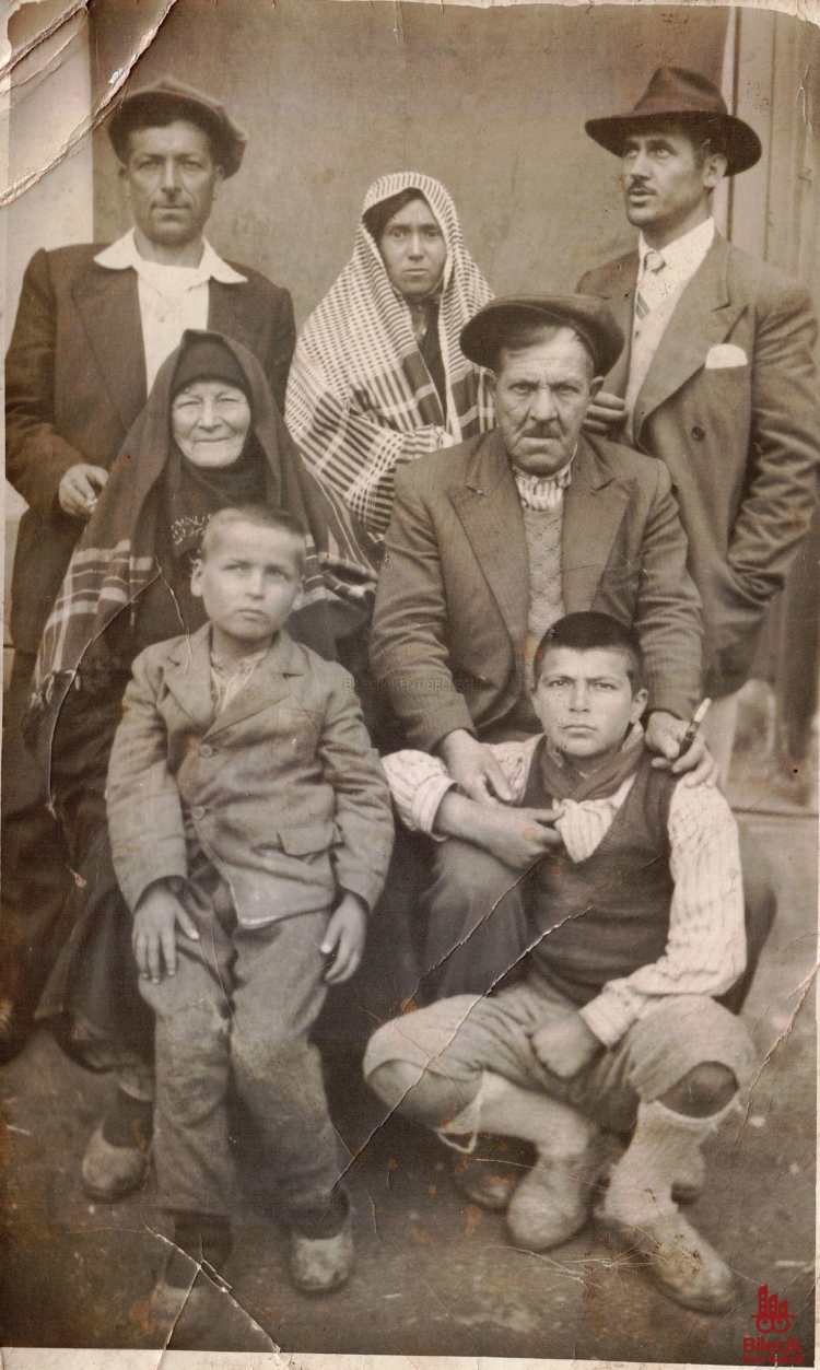 Üç Jenerasyon Bir Arada Bilecik’in Hatıra Fotoğrafı 9426