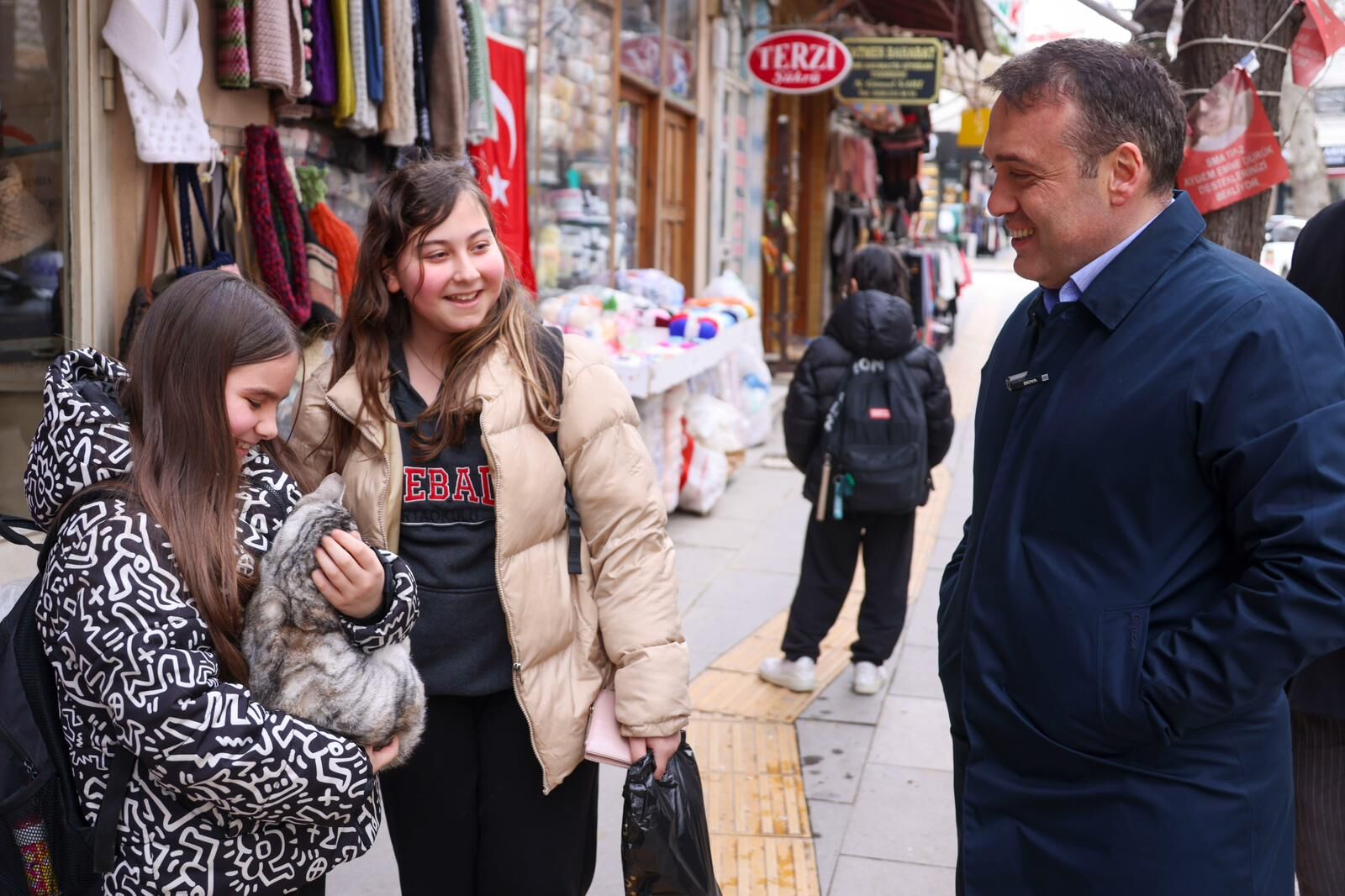 Vali Sözerde Çarşı Turu 11155