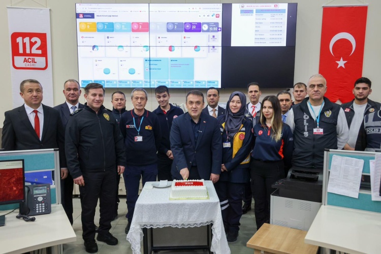 Vali Sözer’den 112 Acil Çağrı Merkezi’ne Ziyareti 10343