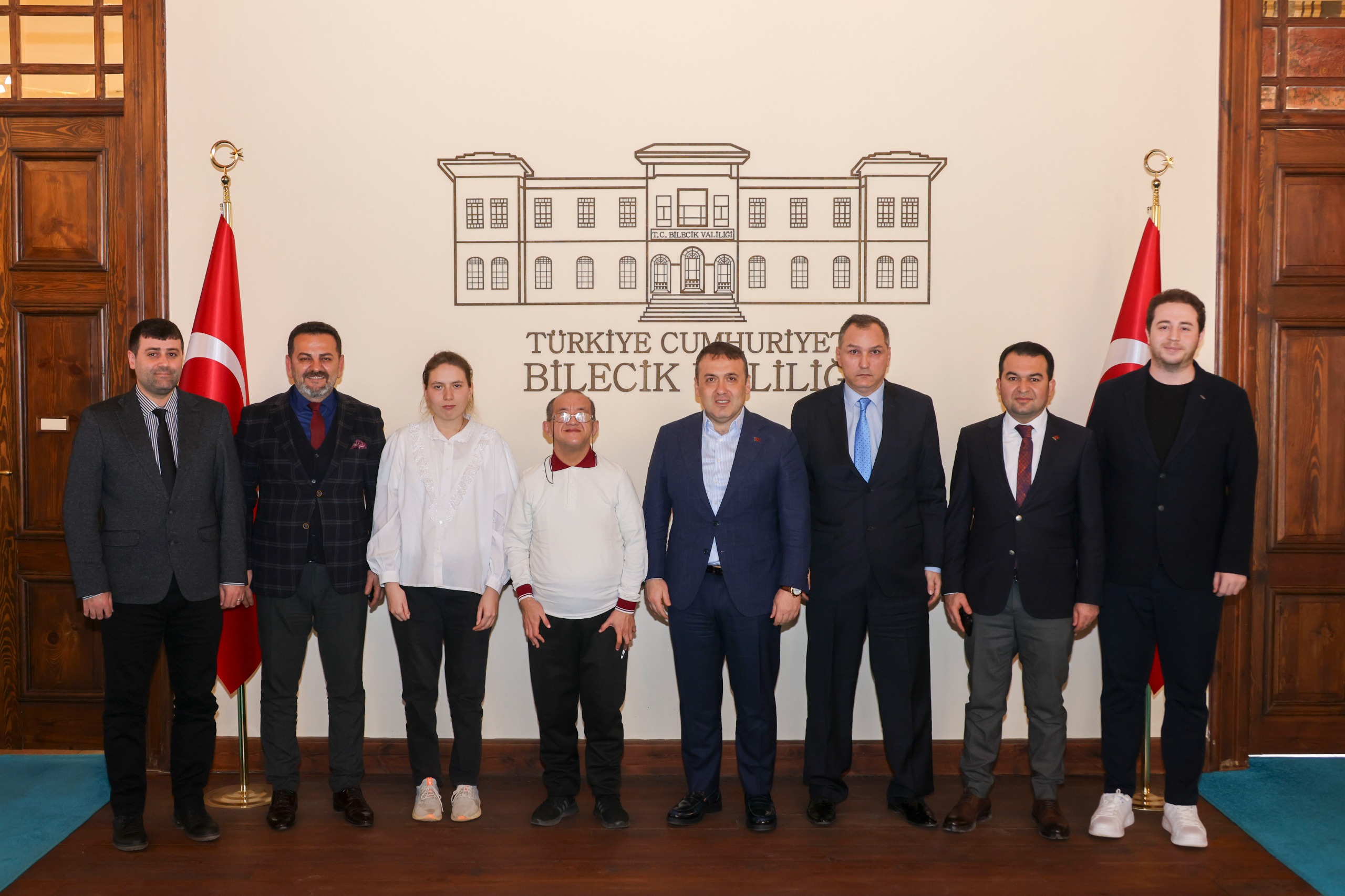 Vali Sözerin Özel Misafirleri 9875