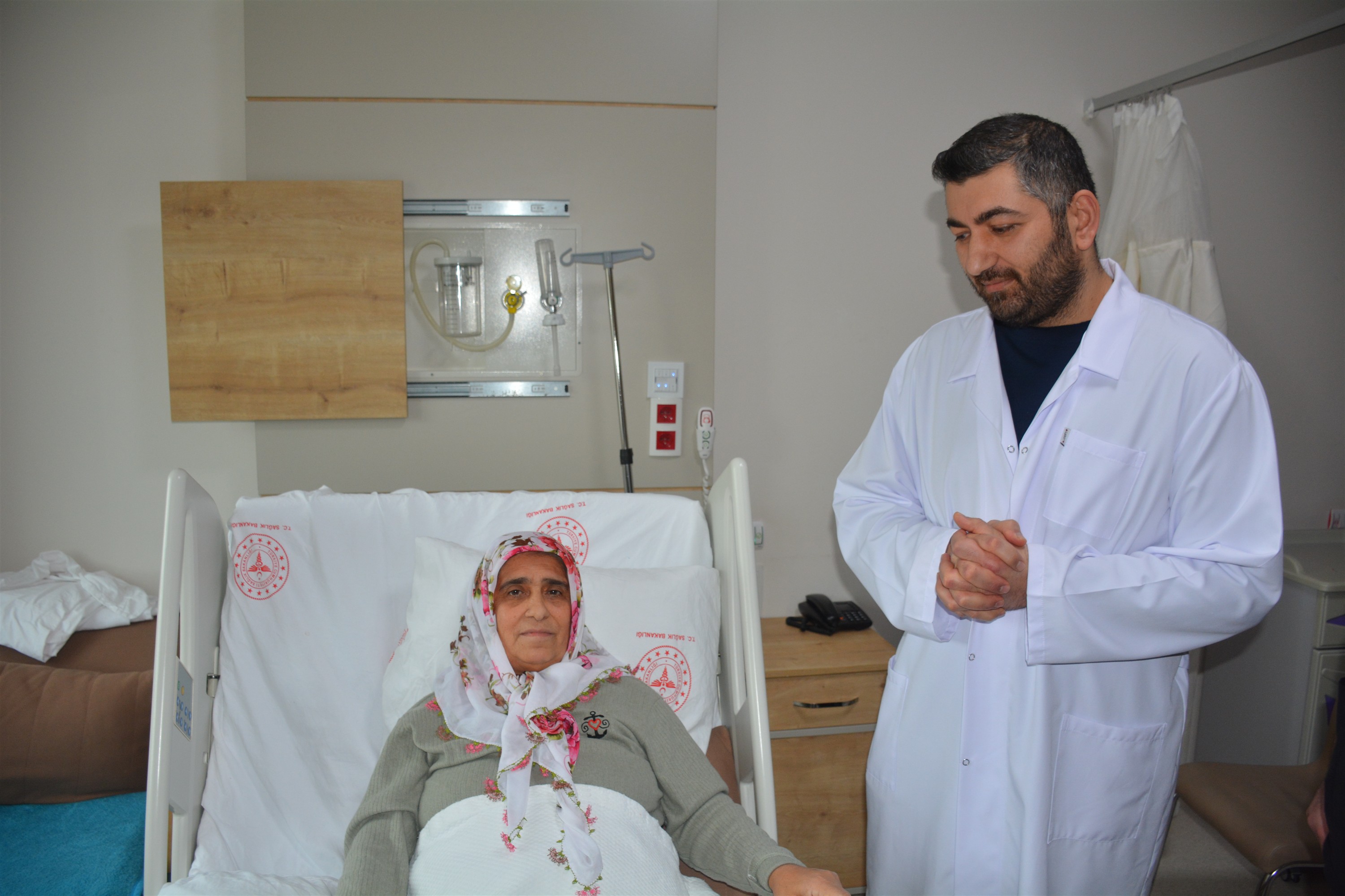 “Yürüyemez” Denilen Anne, Bilecik’te Ayağa Kalktı 10577