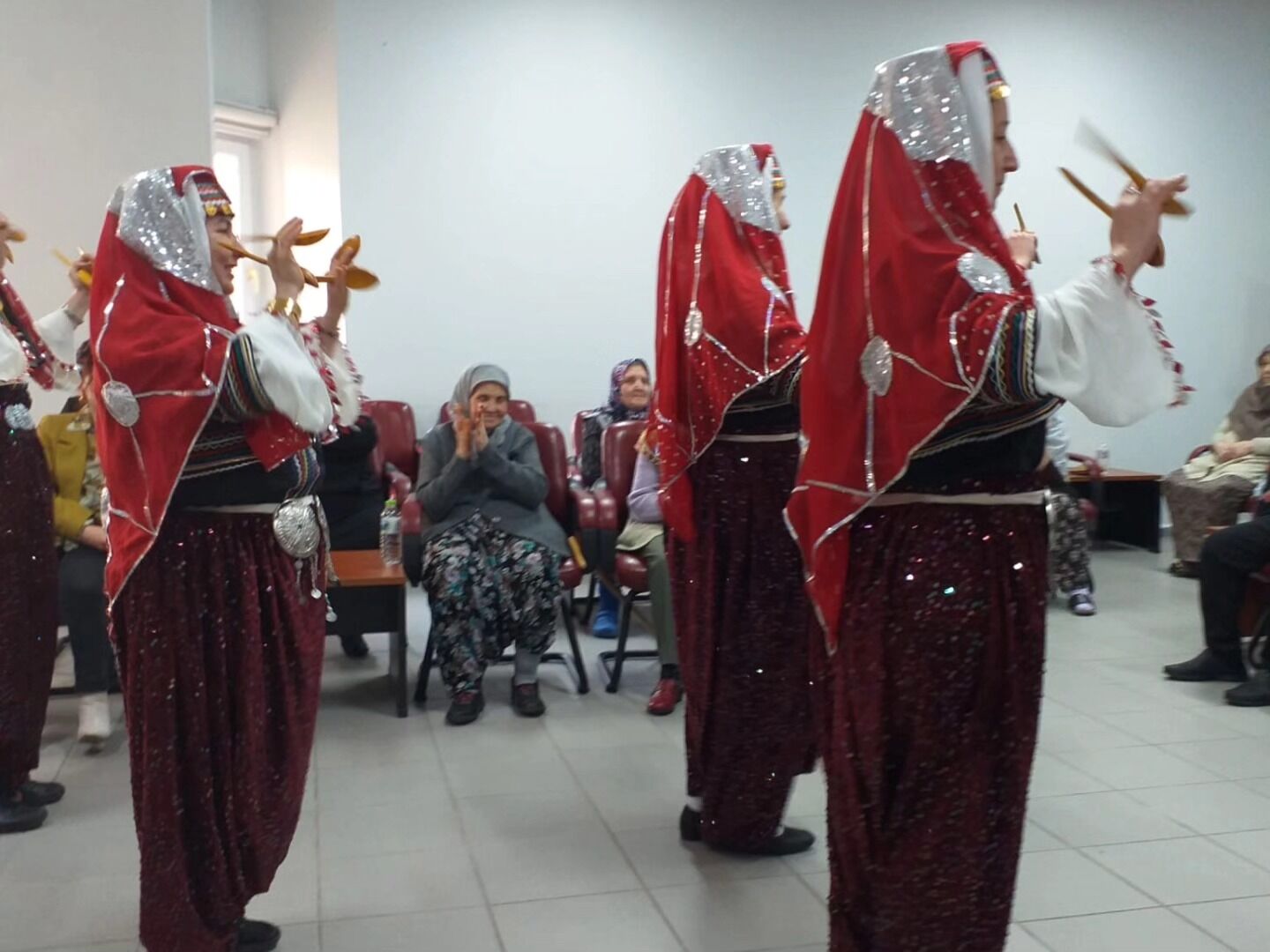 659055645 1237285821852572 2086088000208619559 N