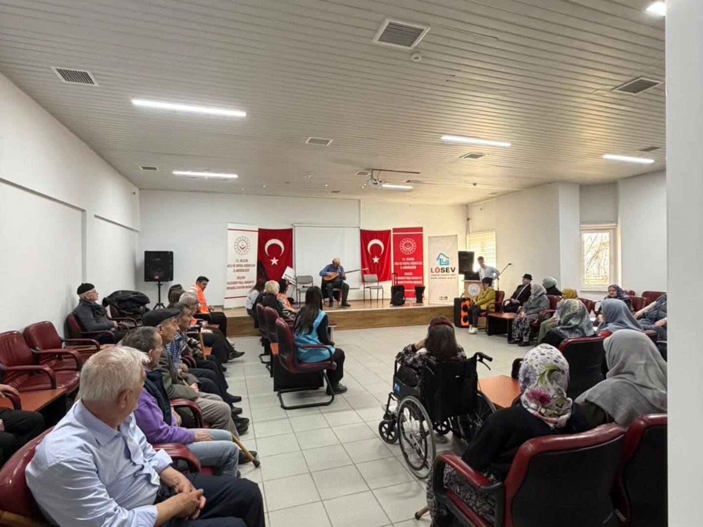 659478694 1237285818519239 3759977880904414520 N