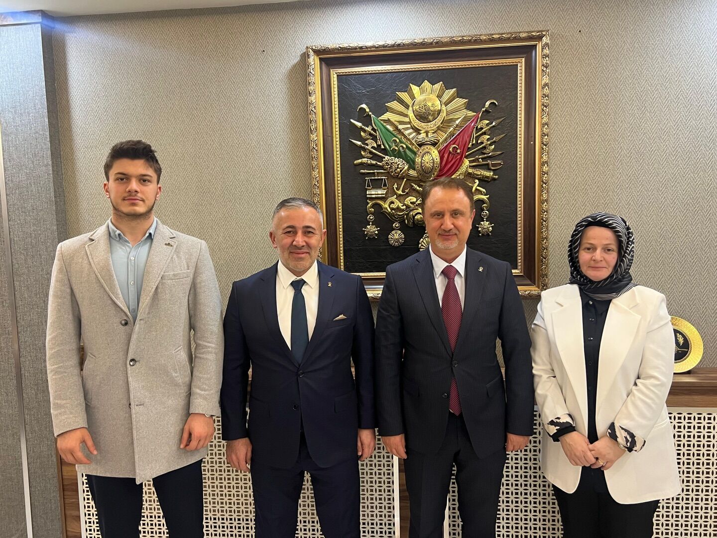 Ak Partide Başkanlar Değişti 11347