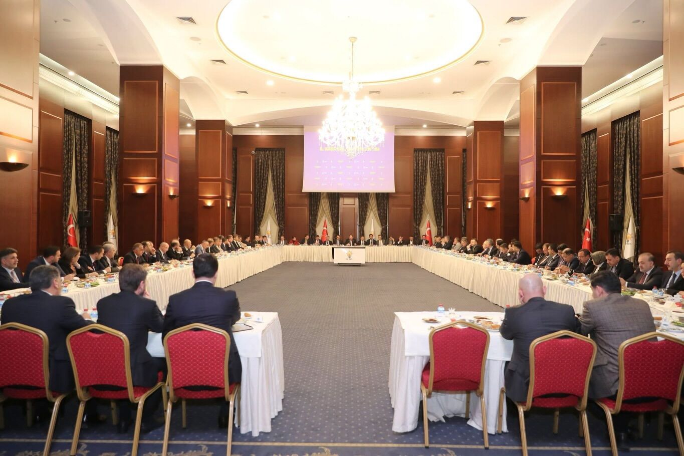 Ak Parti’de Teşkilat Mesaisi Orta İl Başkanları Toplantısı Yapıldı 12161
