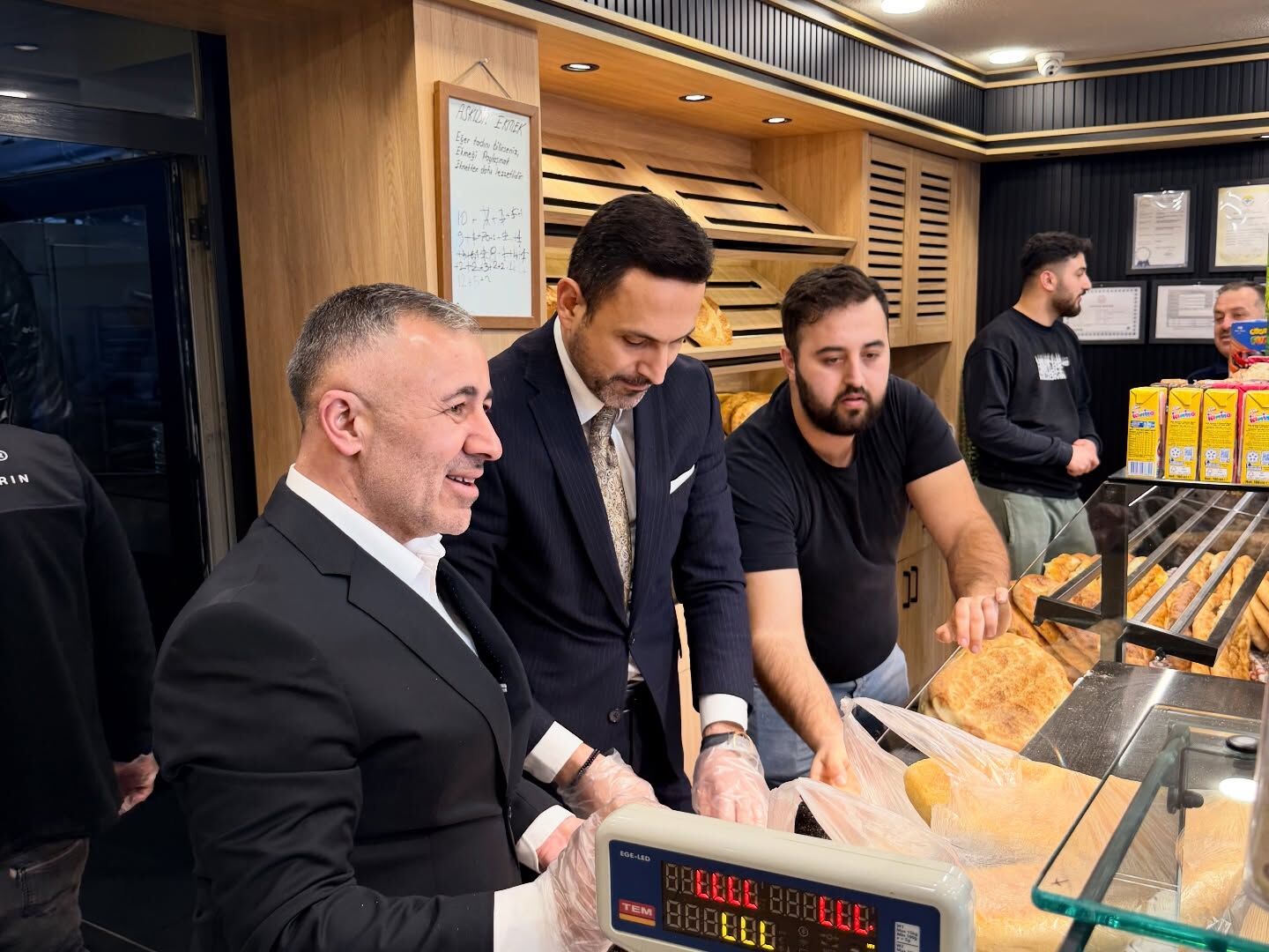 Ak Parti’den Ramazan’da Birlik Sofrası 11675