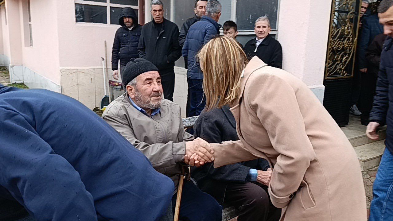 Başkan Tekin “Bayram Bitti Ama Gönül Köprüleri Baki Kaldı” 12041