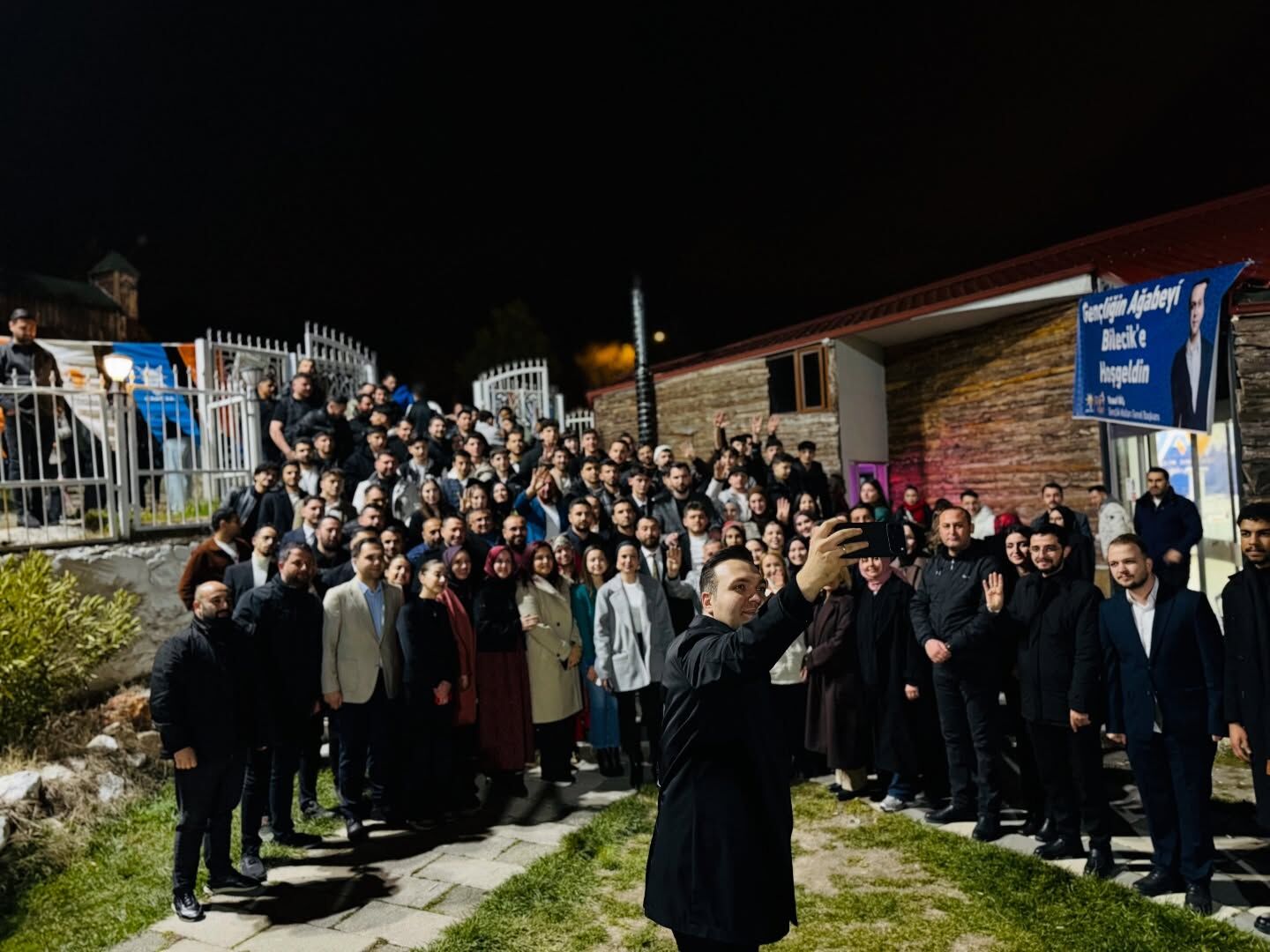 Başkan Yıldırım Bizim En Büyük Gücümüz Gençlerimizdir.” 11822