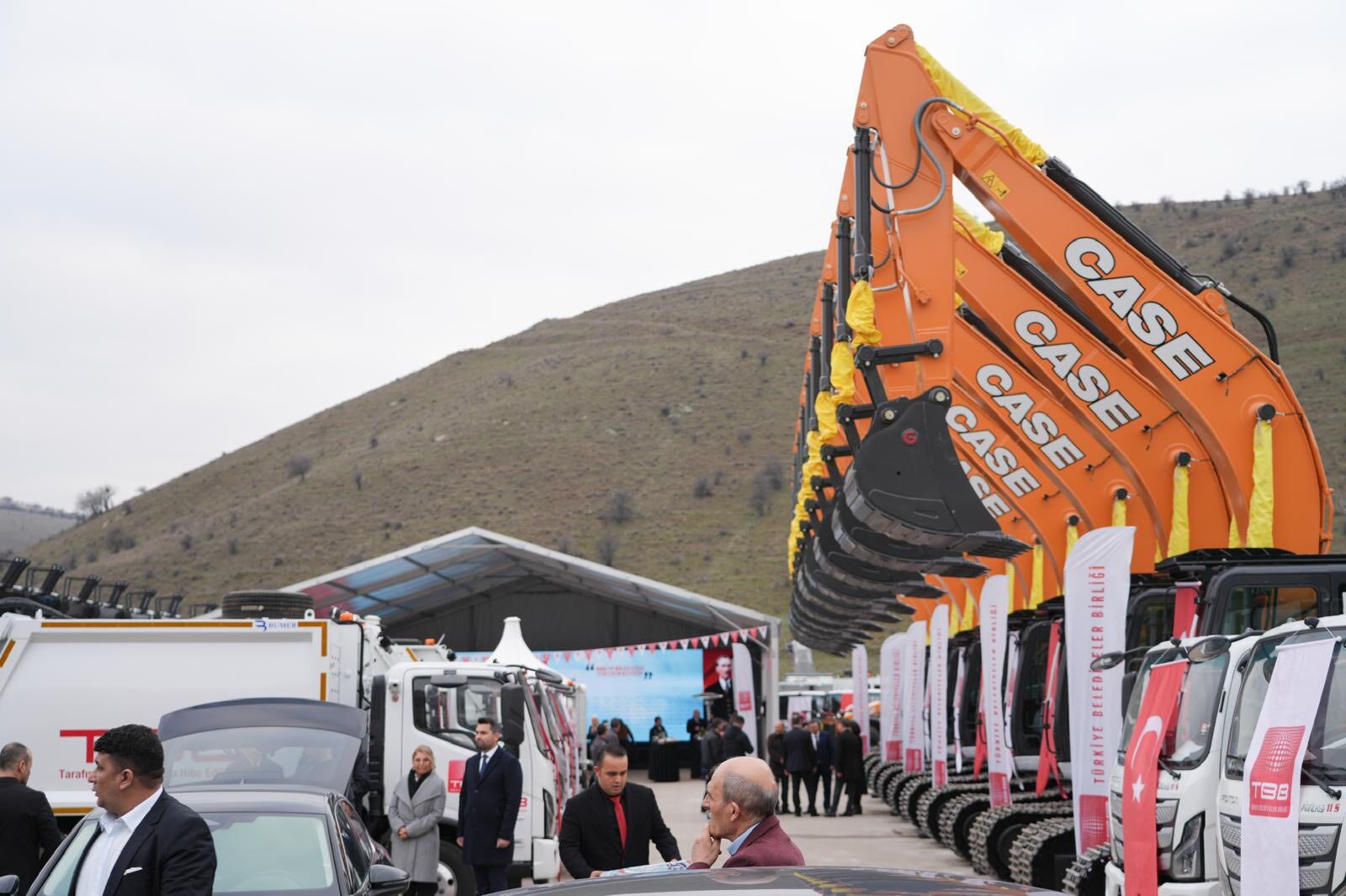 Bilecik Belediyesi Araç Filosunu Güçlendirdi 12226