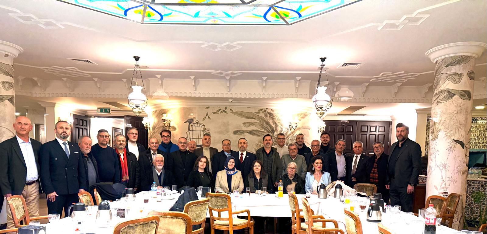 Bilecikliler Platformu İstanbul’da İftarda Buluştu 11960