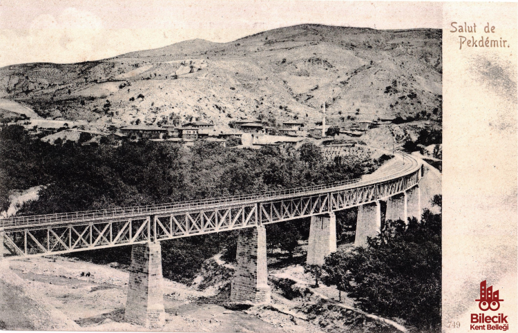 Bilecikte Demiryolunun Sessiz Tanığı 11182