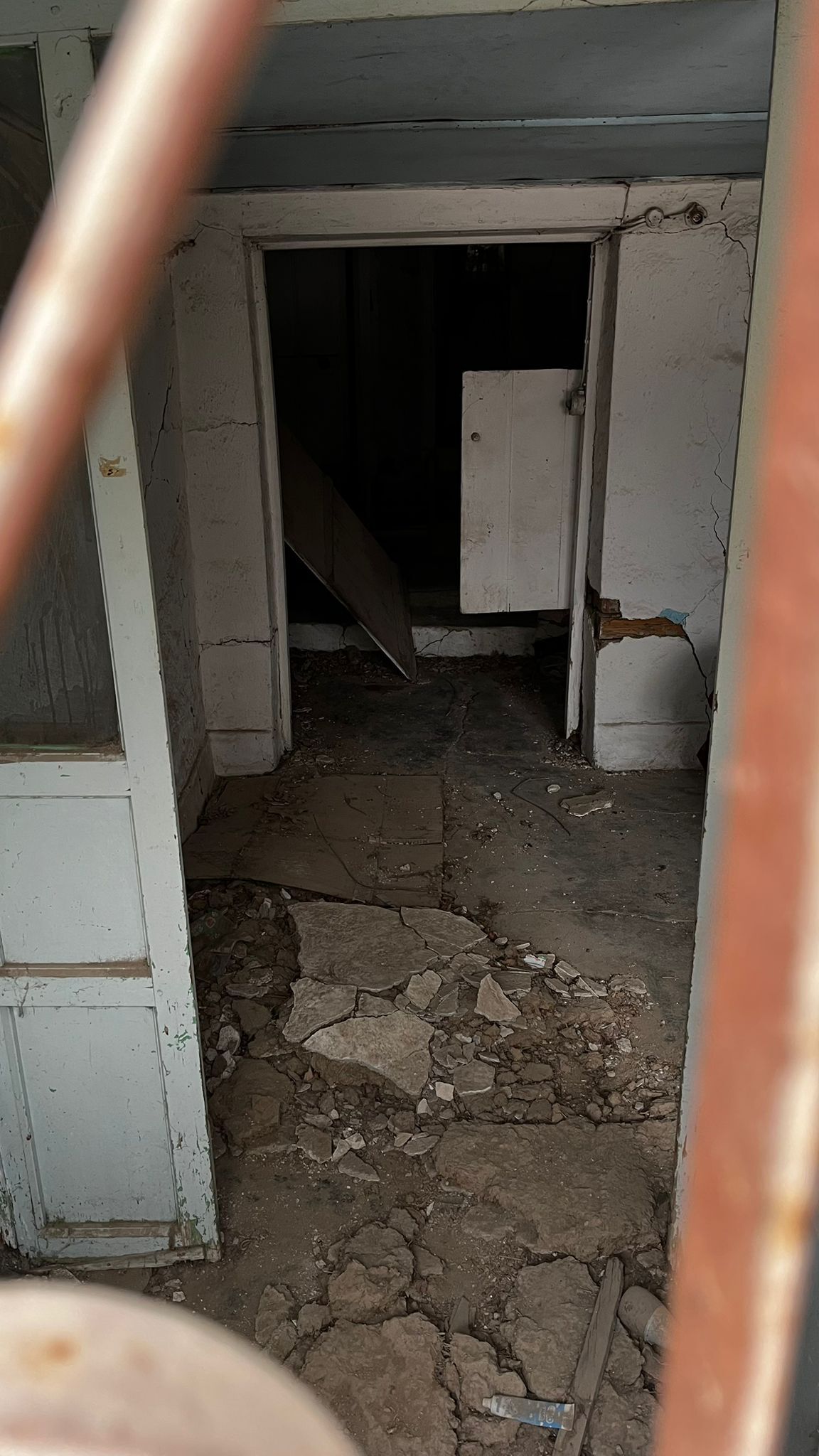 Bilecik’te Metruk Evler Tehlike Saçıyor 12188