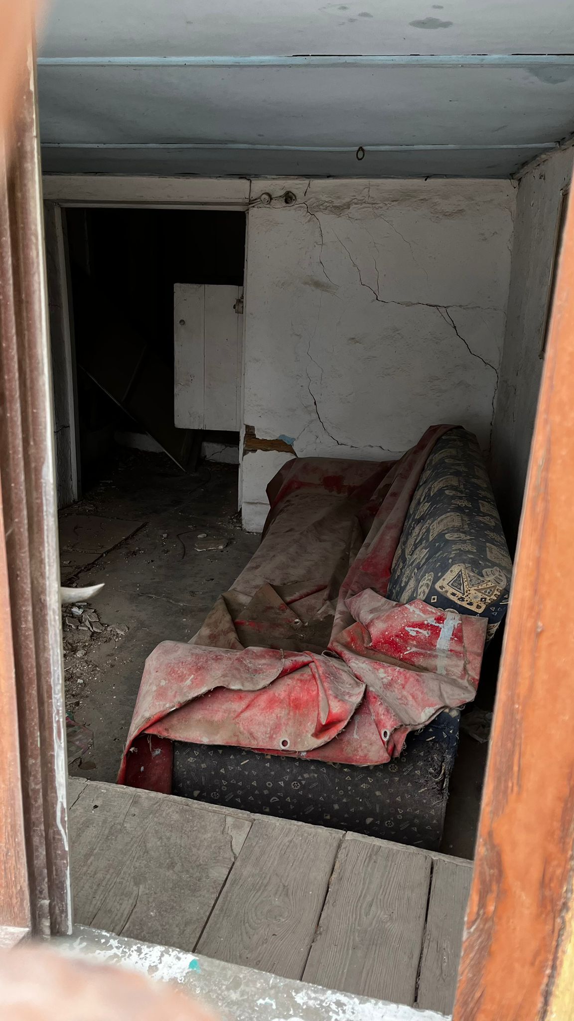 Bilecik’te Metruk Evler Tehlike Saçıyor 12189