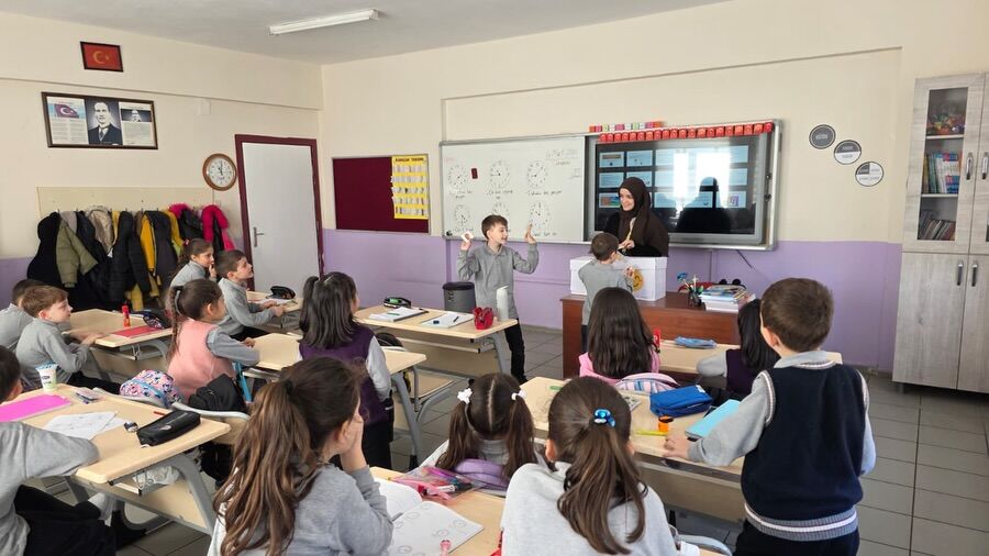 Bilecik’te Öğrencilere Obezite Farkındalık Eğitimi 11416