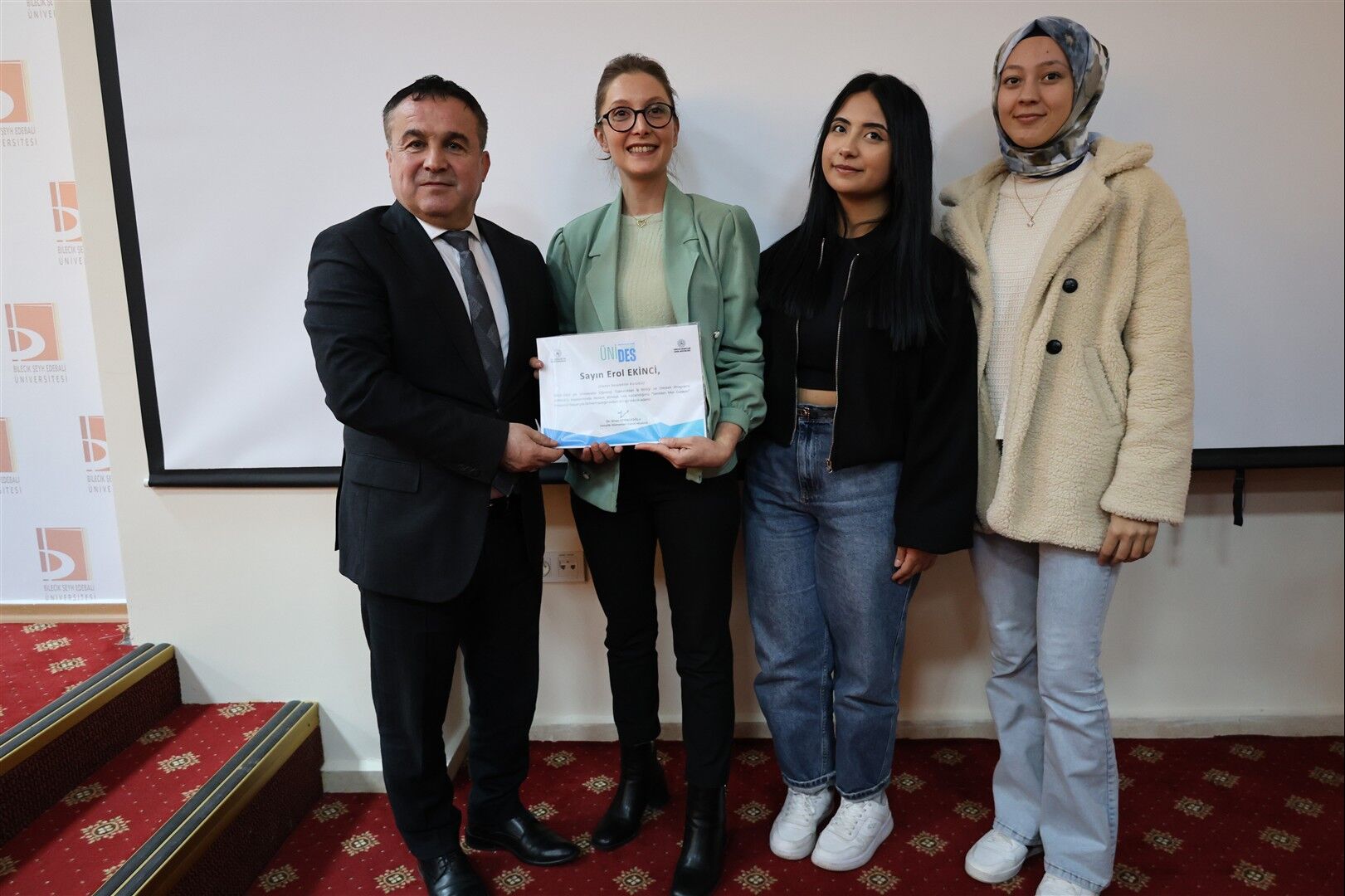 Bilecik’ten Üni̇des’te Dikkat Çeken Başarı 11721