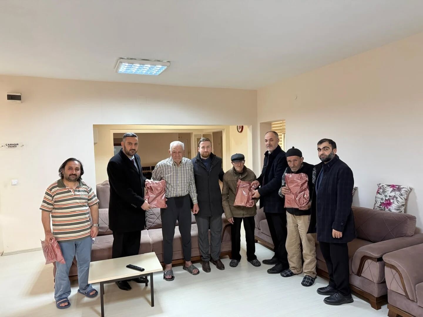 Bozüyük’te Huzurevi Sakinlerine İyilik Haftası Ziyareti 11897