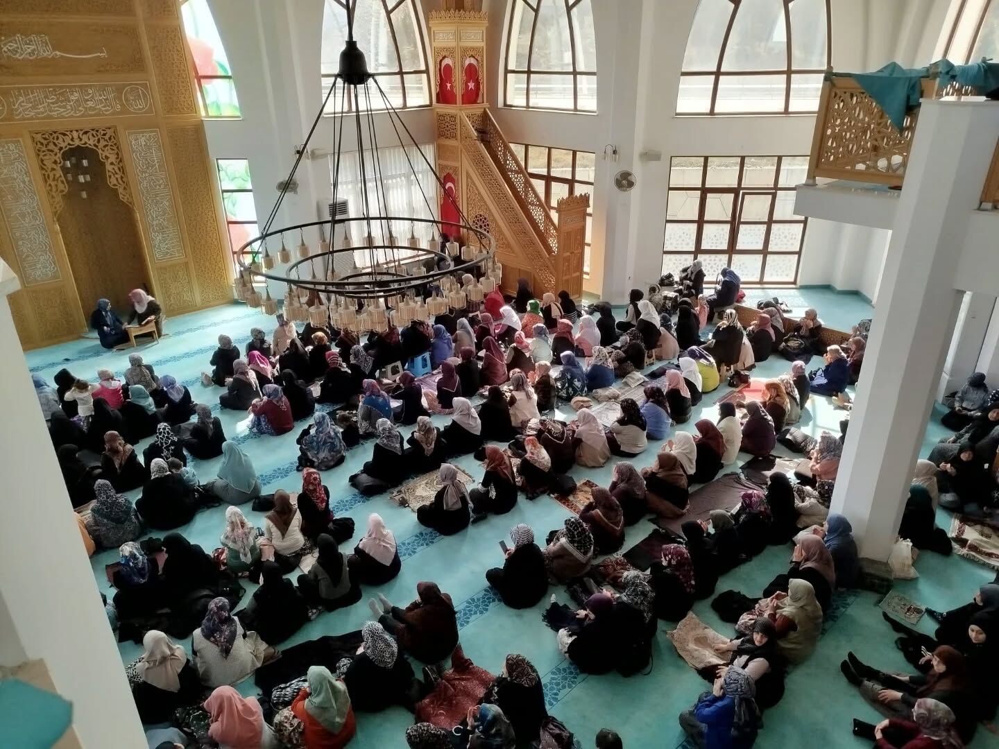 Bozüyük’te Kadınlara Özel Kadir Gecesi Programı Düzenlendi 11900