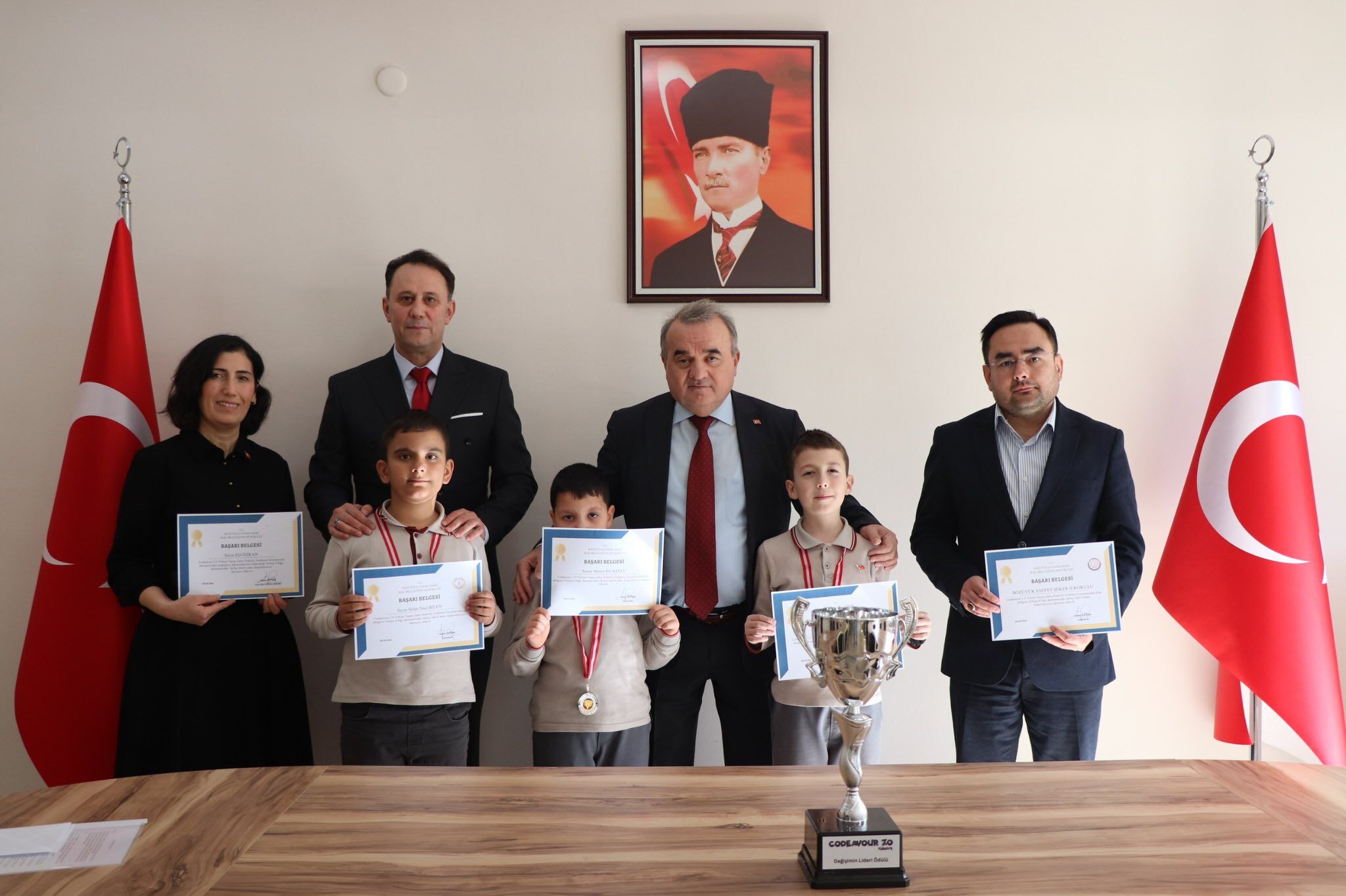 Bozüyük’te Robotik Başarıya Ödül 11459