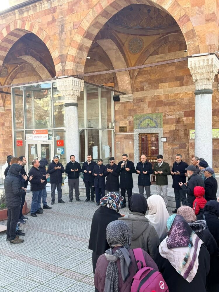 Bozüyük’ten Umre Yolcuları Dualarla Kutsal Topraklara Uğurlandı 11702