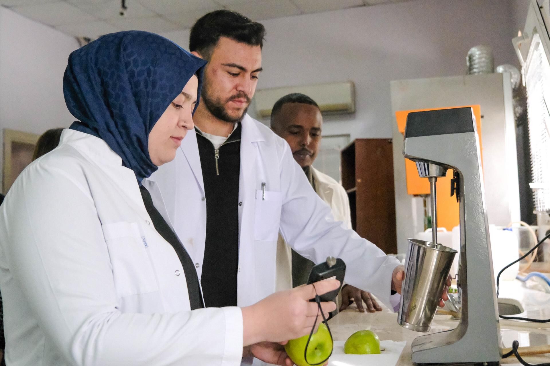 Bşeü’den Tarıma Bilimsel Güç 11310