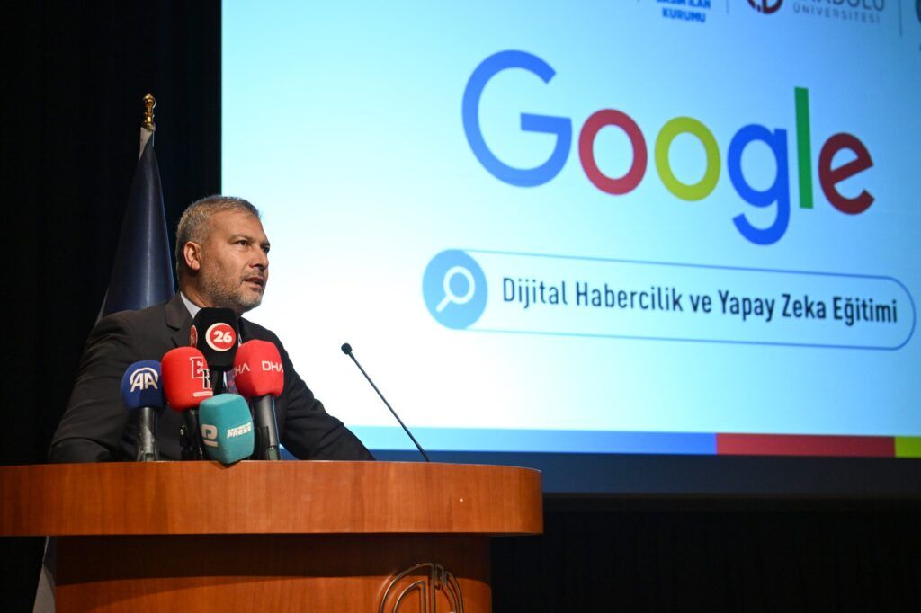 Dijital Habercilik Ve Yapay Zekâ Eğitimi 12209