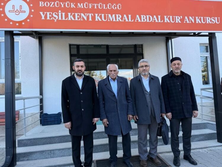 Dr. Abdullah Servet Yılmaz, Bozüyük’te Hafızları Ziyaret Etti 11547