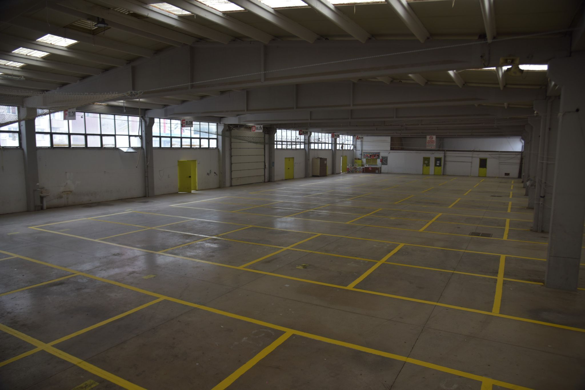 Düzenlenecek Kapali Pazar Alaninda Yeni̇leme Ve Düzenleme Çalişmalari Yapildi 12176