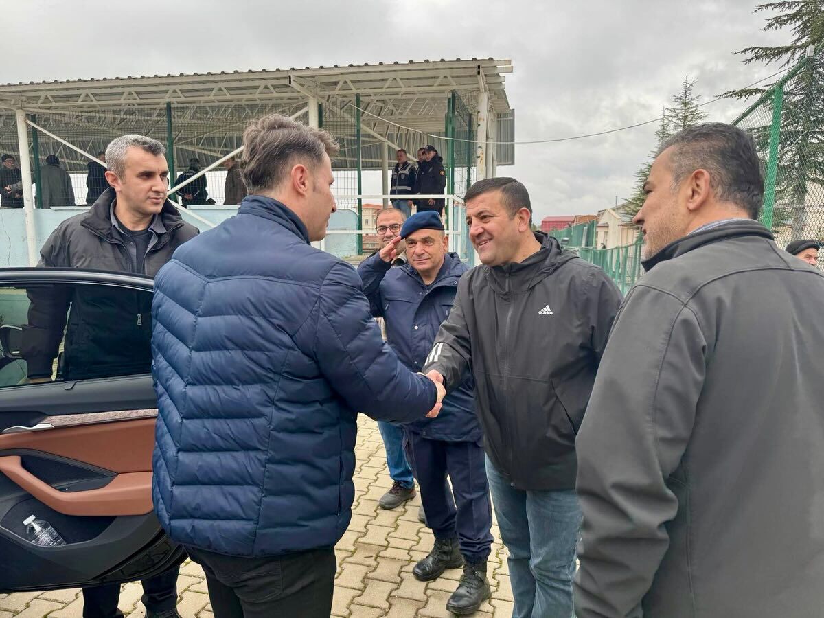 İl Emni̇yet Müdürü Çağlar’dan Pazaryeri̇’ne Zi̇yaret 12346