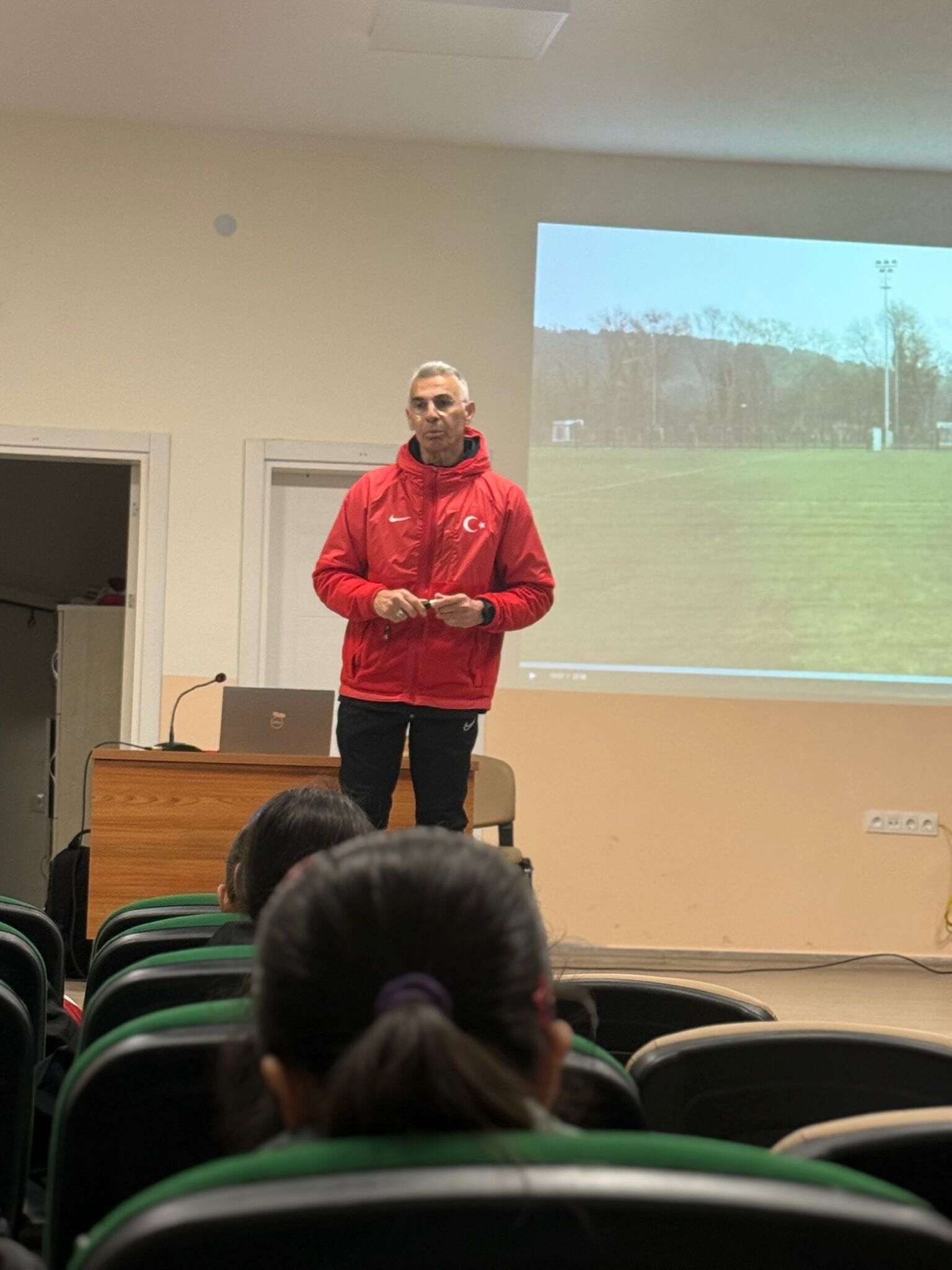 Milli Takımlar Koordinatörü Kolej Spor’da 12049