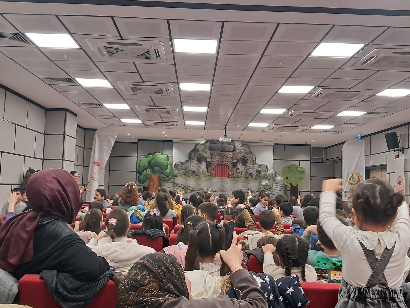 Minik Kalpler “Akıllı Tavşan Momo” Ile Orman Sevgisini Öğrendi 12269