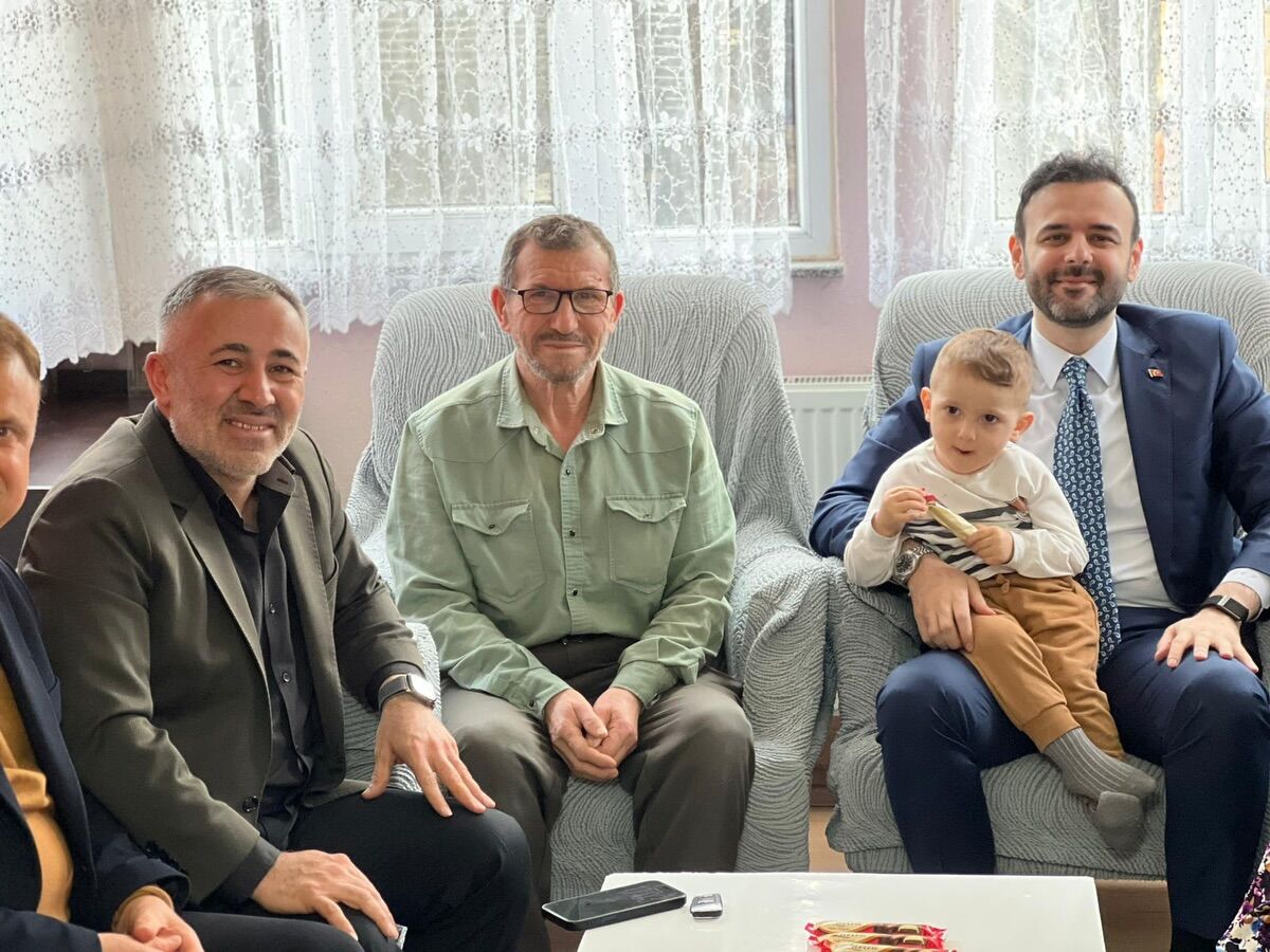 Şehit Ailesine Ziyaret 11890