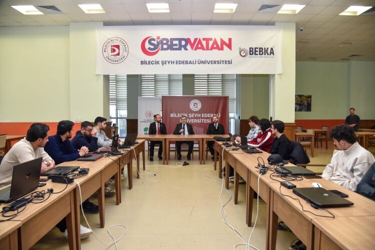 Şeyh Edebali Üniversitesi’nde “Siber Vatan” Eğitimi Başladı 11283
