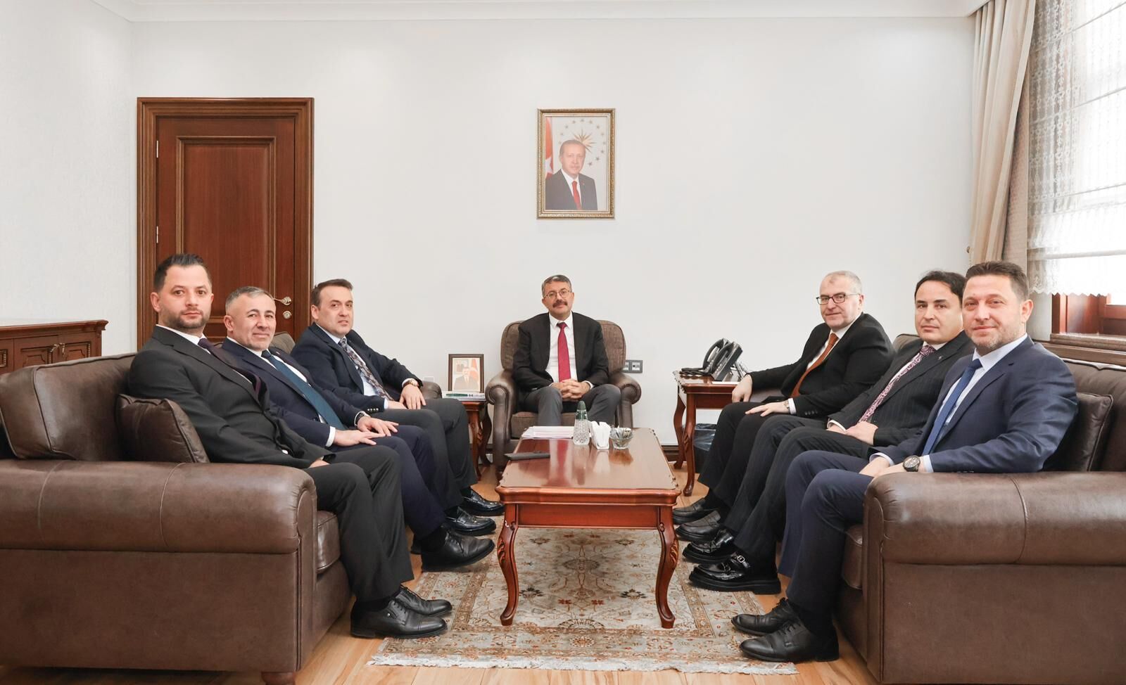 Vali Sözer’den Bakan Çiftçi Ve Yardımcılarına Ziyaret 11296