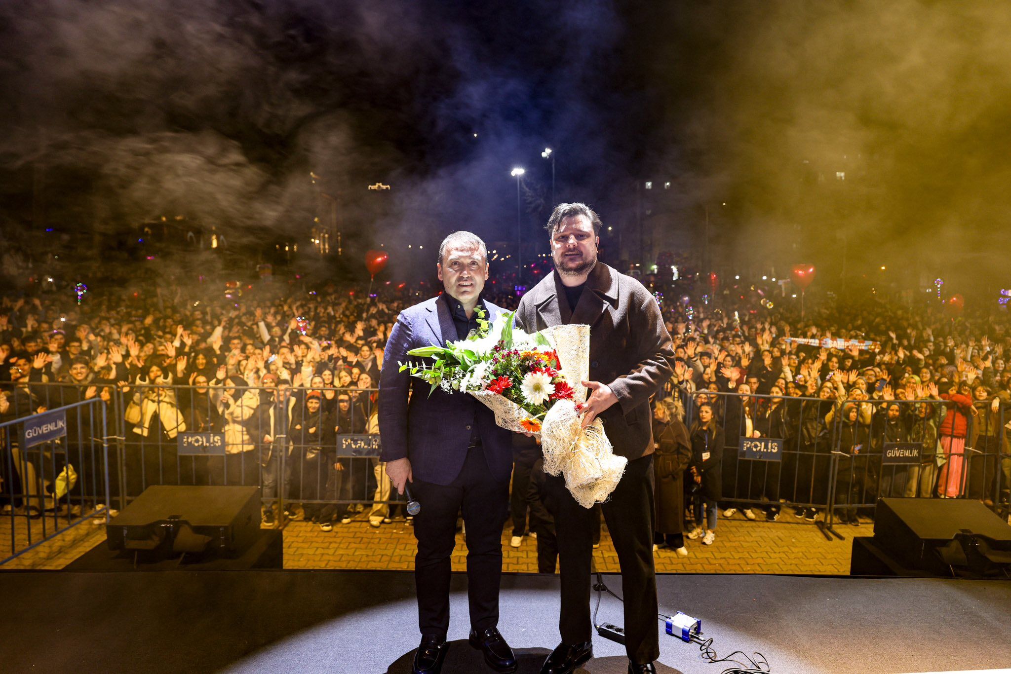 670494077 1352440903597338 1378908053918400009 N