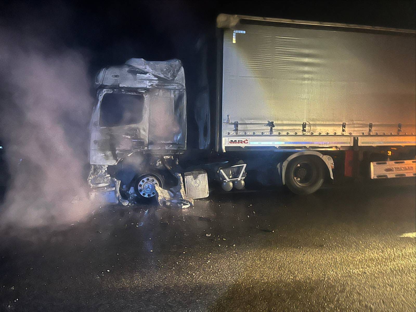 B I L E C I K T E S E Y I R H A L I N D E K I T I R A L E V A L E V Y A N D I 12765