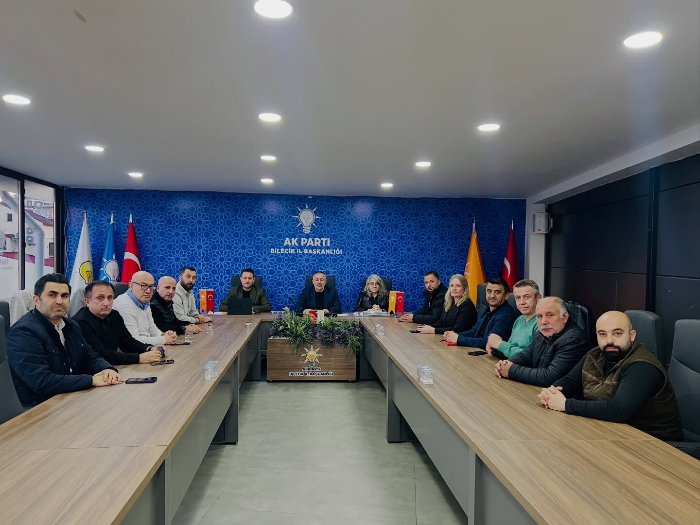 Başkan Yıldırım Odağımız Sahada” 12677 (1)